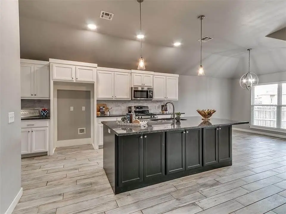 Modern Open-Concept Kitchen Remodel in Gainey Ranch